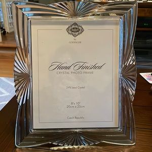 Decorative glass frame. Fits 8 inch x 10 inch pictures.